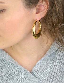 Eleganckie kolczyki damskie Nomination Italy z kolekcji Ecclettica. Wykonane ze stali szlachetnej, pokryte złotym kolorem metodą PVD. Oryginalny produkt z certyfikatem autentyczności (2).JPG